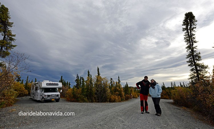 11_alaska_camping_lakelouise