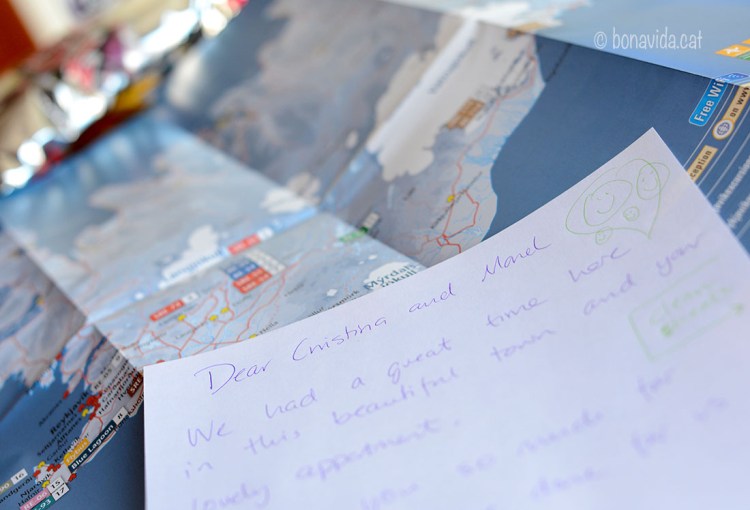 La gente suele dejar notas de agradecimiento...